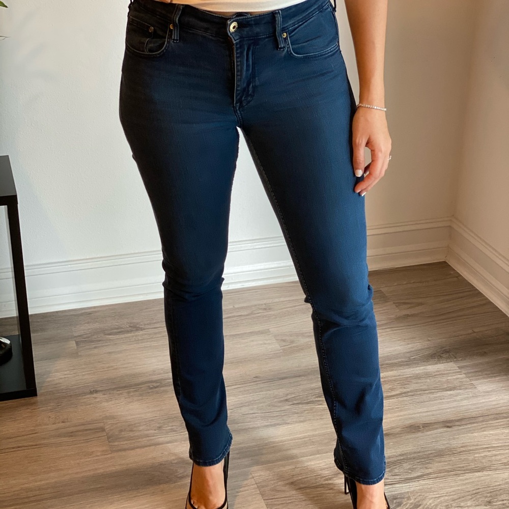 Straight Leg Dark Blue Jeans size 30